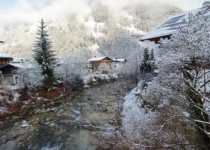 Апартаменти Bergglueck *